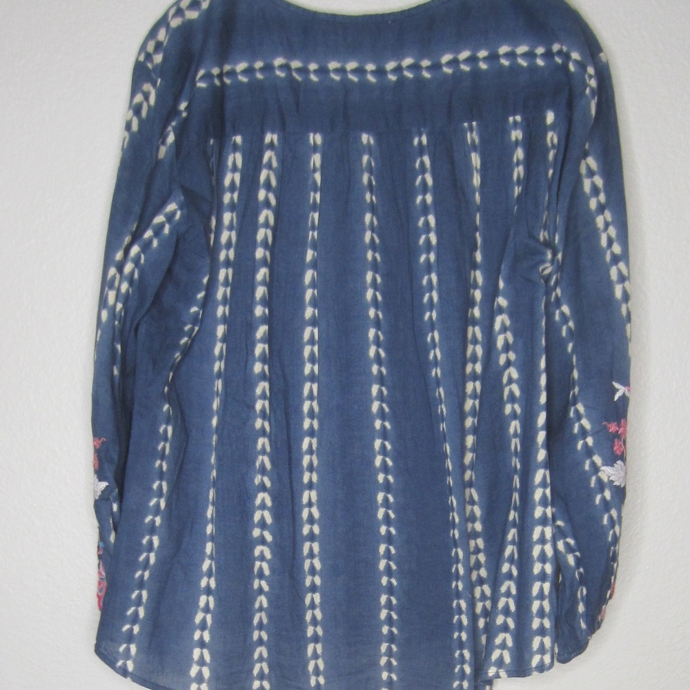 Sundance Joy in Beauty Blue Tie Dye Print Embroidered Floral Top - Size medium - Picture 4 of 6